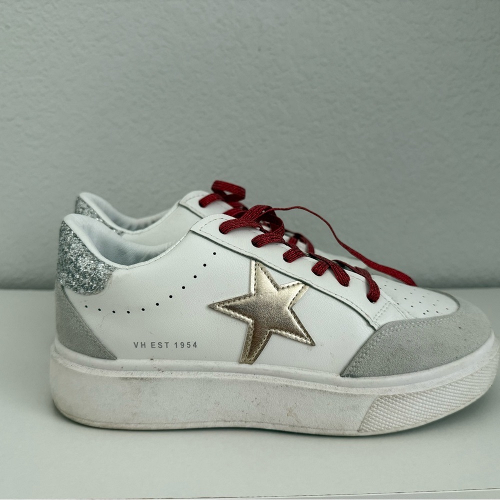 White and Red Star Sneakers